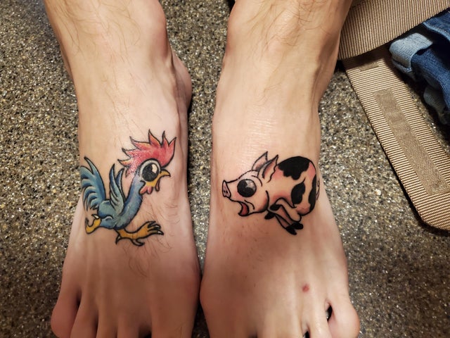 tatuajes de gallos para parejas