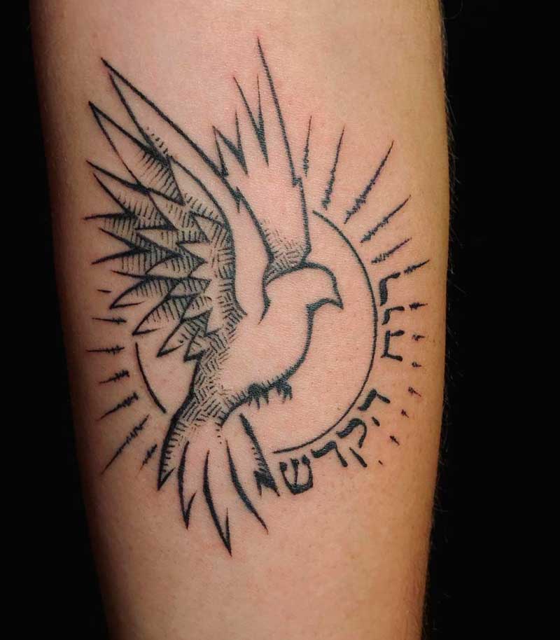 tatuajes de la paloma del espiritu santo 6