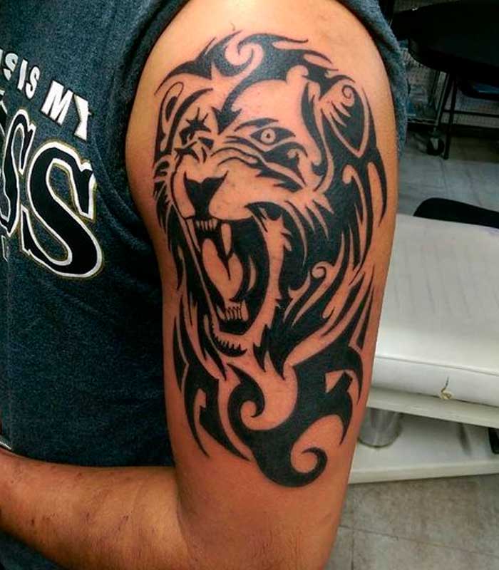 tatuajes de leones tribales