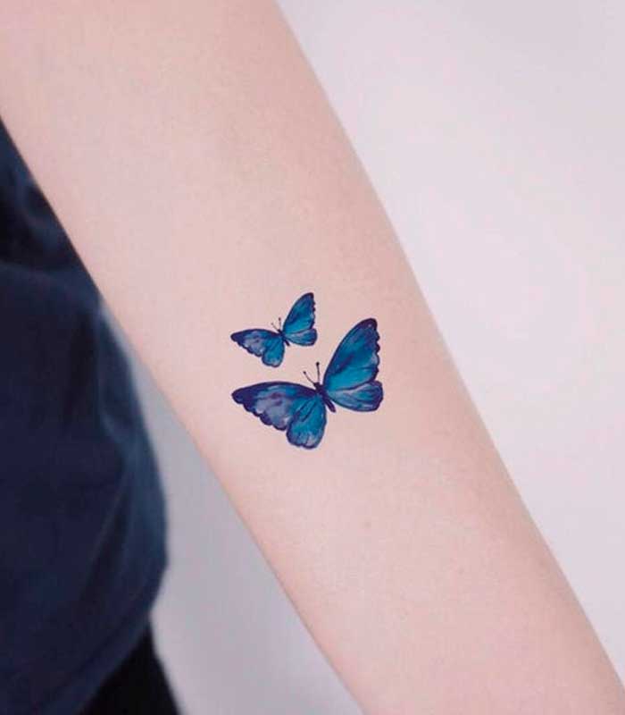 tatuajes de mariposas azul