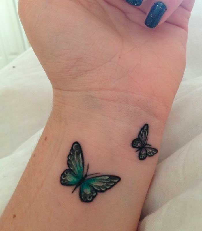 tatuajes de mariposas en la muneca