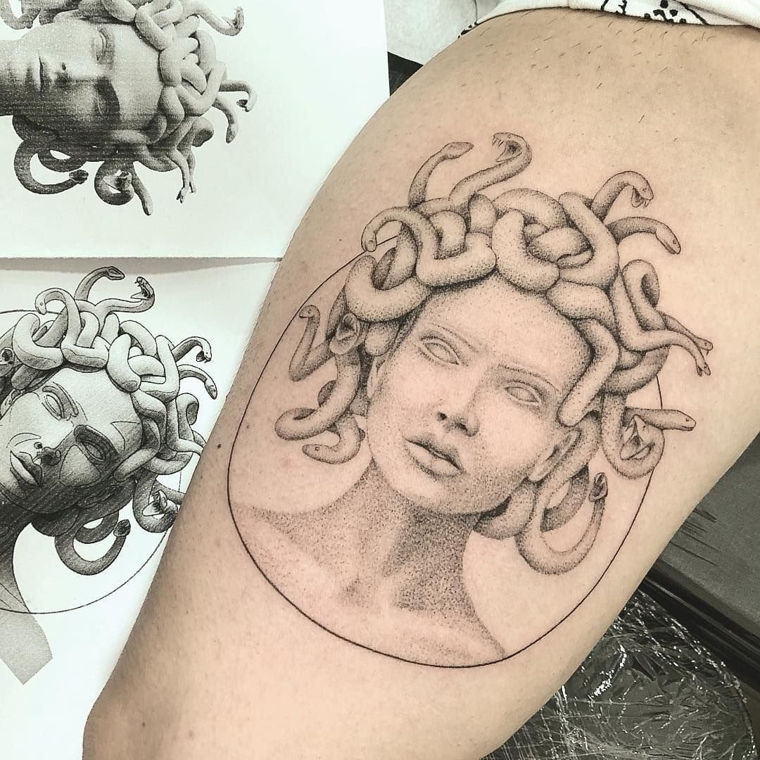 tatuajes de medusa griega 30