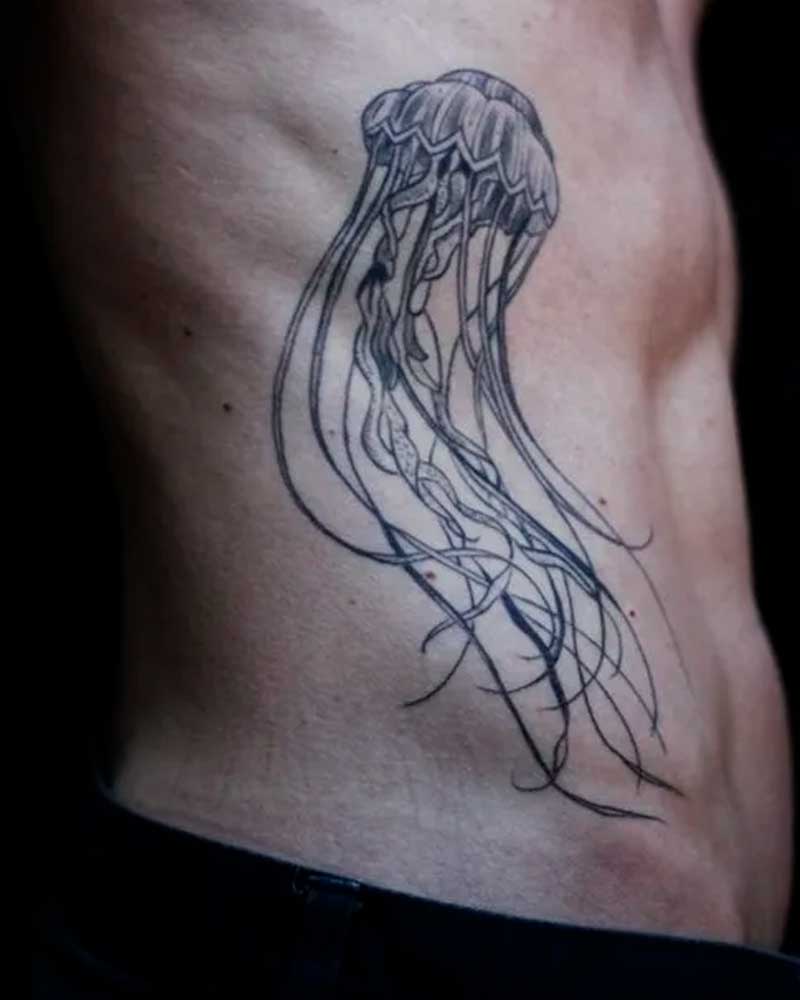 tatuajes de medusa para hombres 8