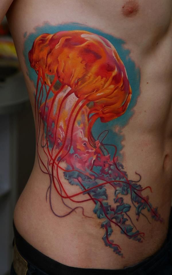 tatuajes de medusas realisticos y a color 2