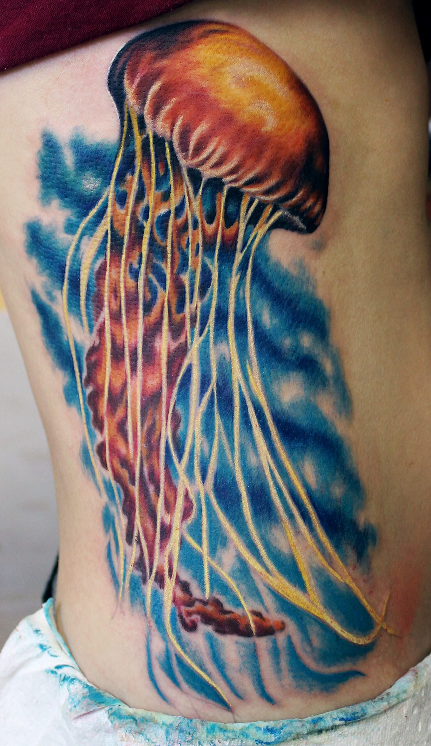 tatuajes de medusas realisticos y a color 4 scaled