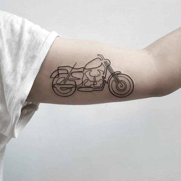 tatuajes de motos mujer