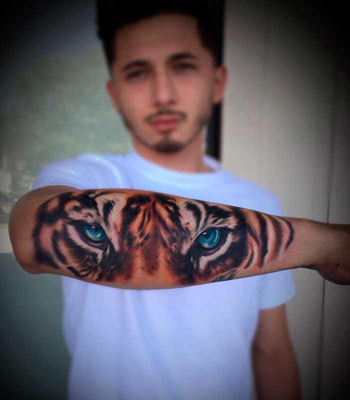 tatuajes de ojos de tigres