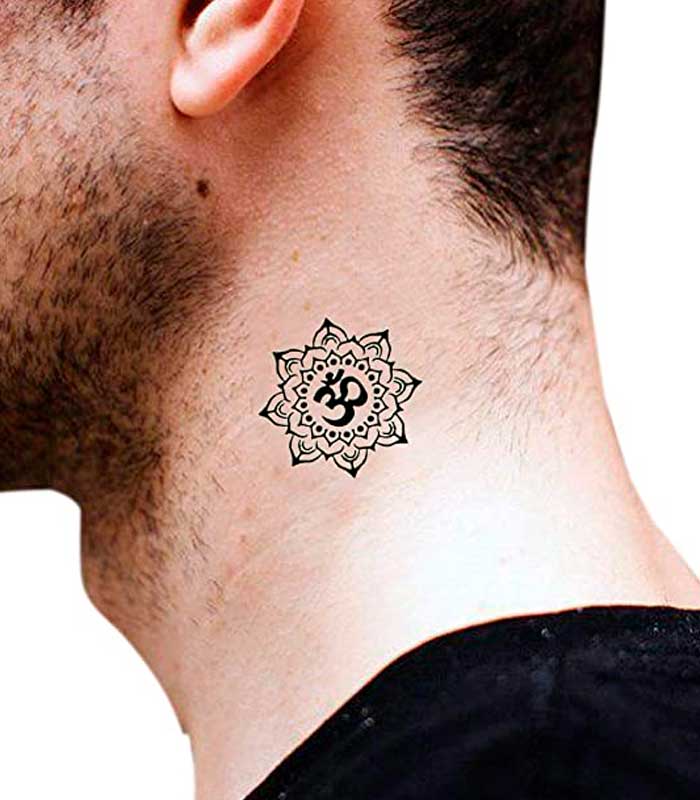 tatuajes de om para hombres