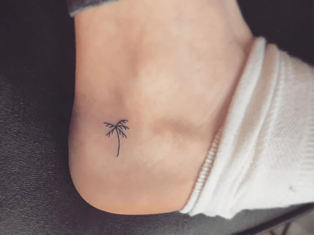 tatuajes de palmeras pequenas