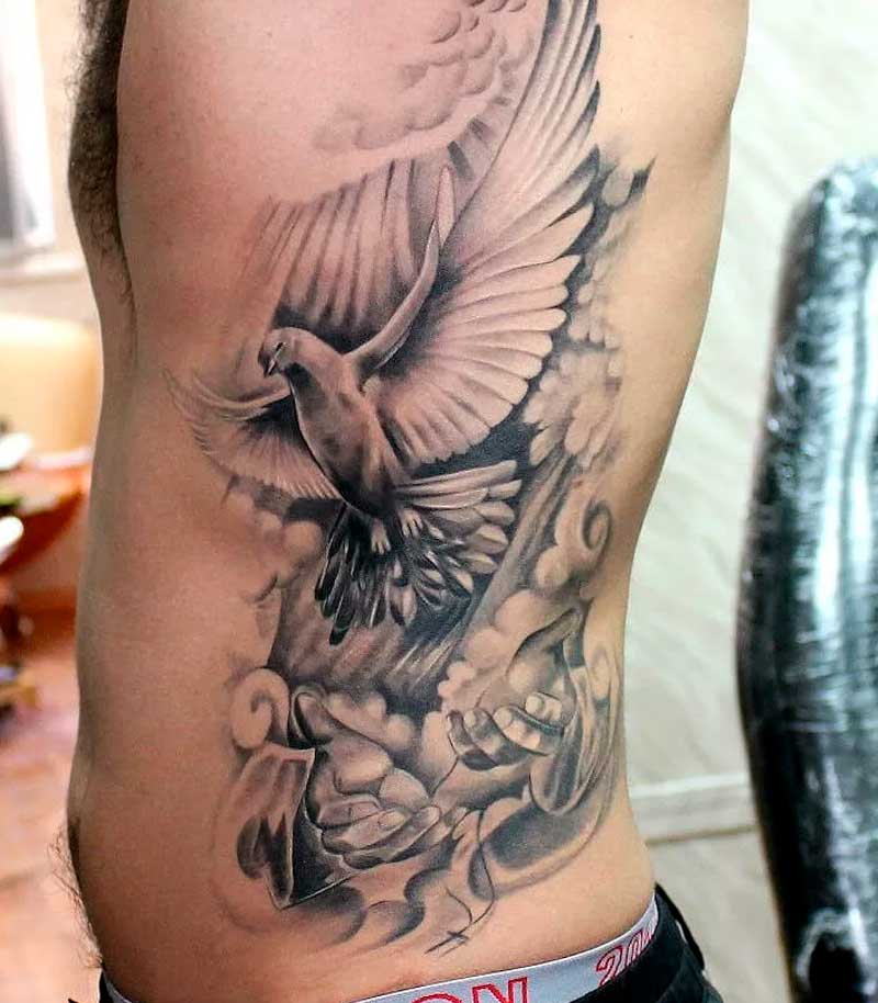 tatuajes de palomas para hombres 15