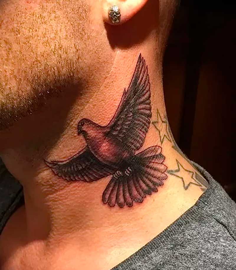 tatuajes de palomas para hombres 17