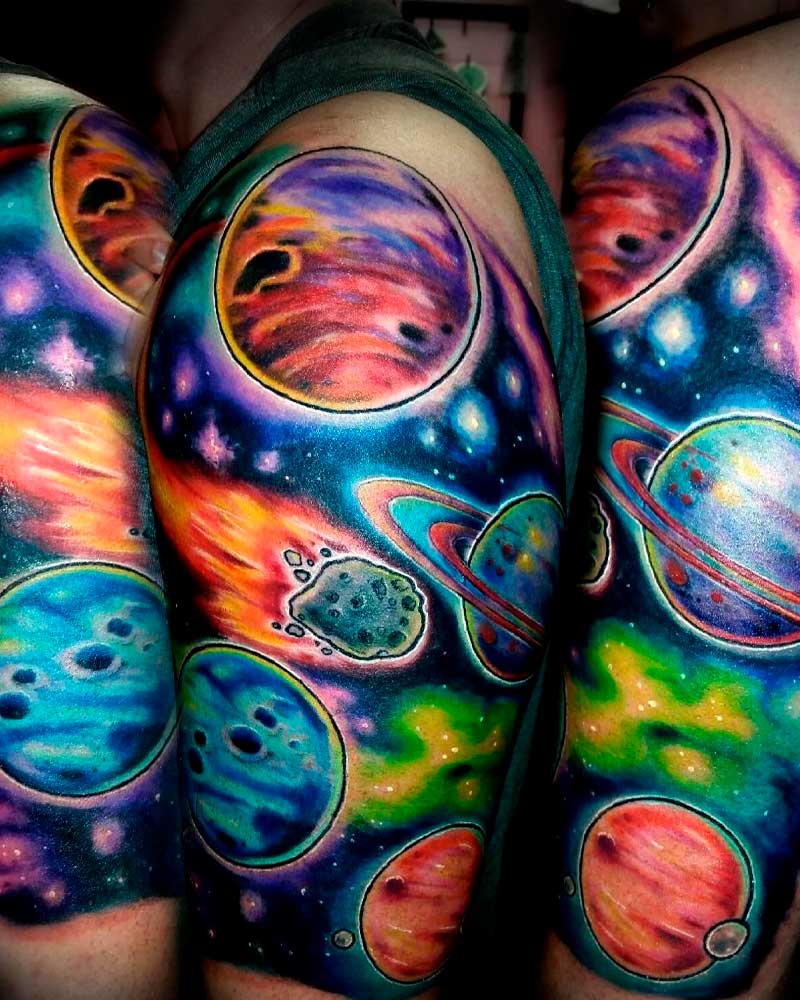 tatuajes de planetas y galaxias 11