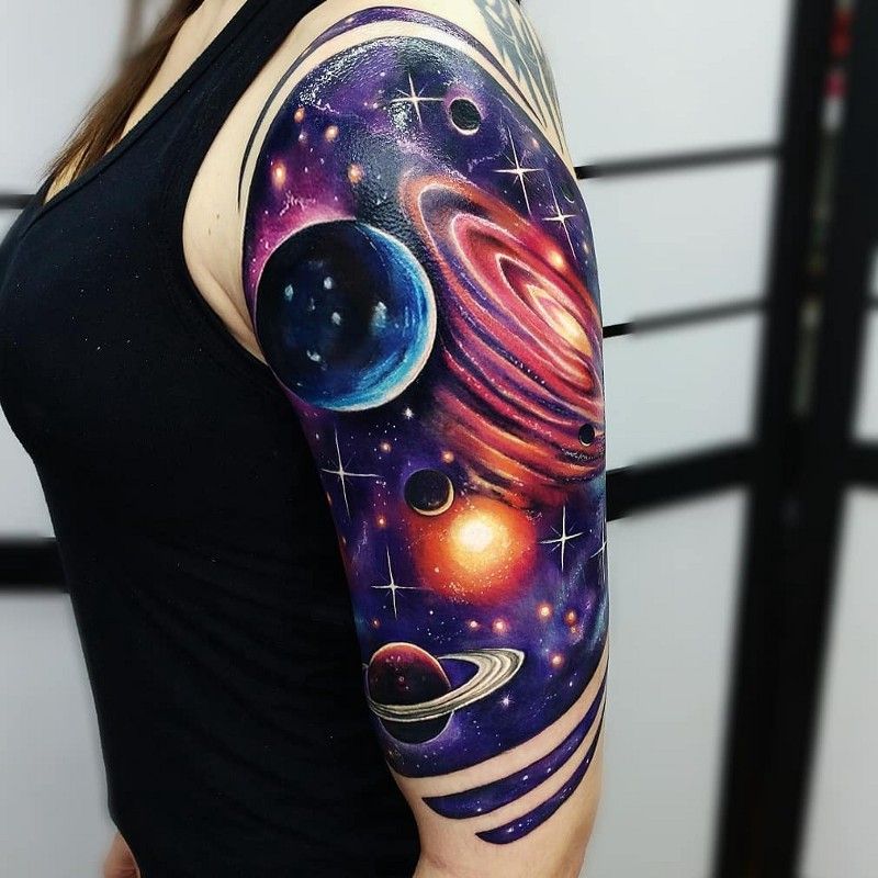 tatuajes de planetas y galaxias 5
