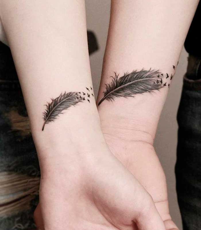 tatuajes de plumas para enamorados