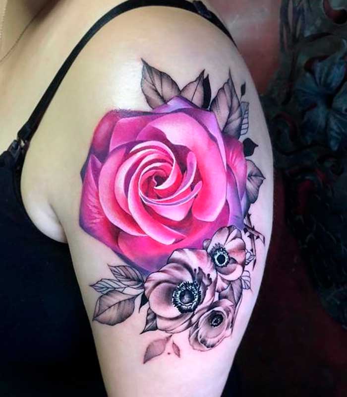 tatuajes de rosas violetas