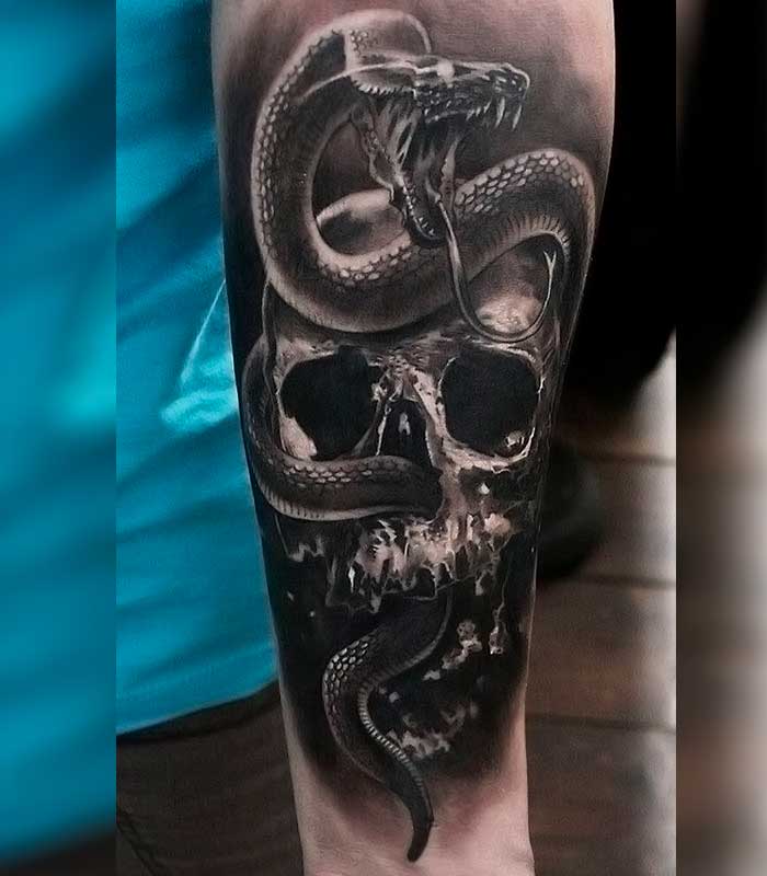 tatuajes de serpientes realistas