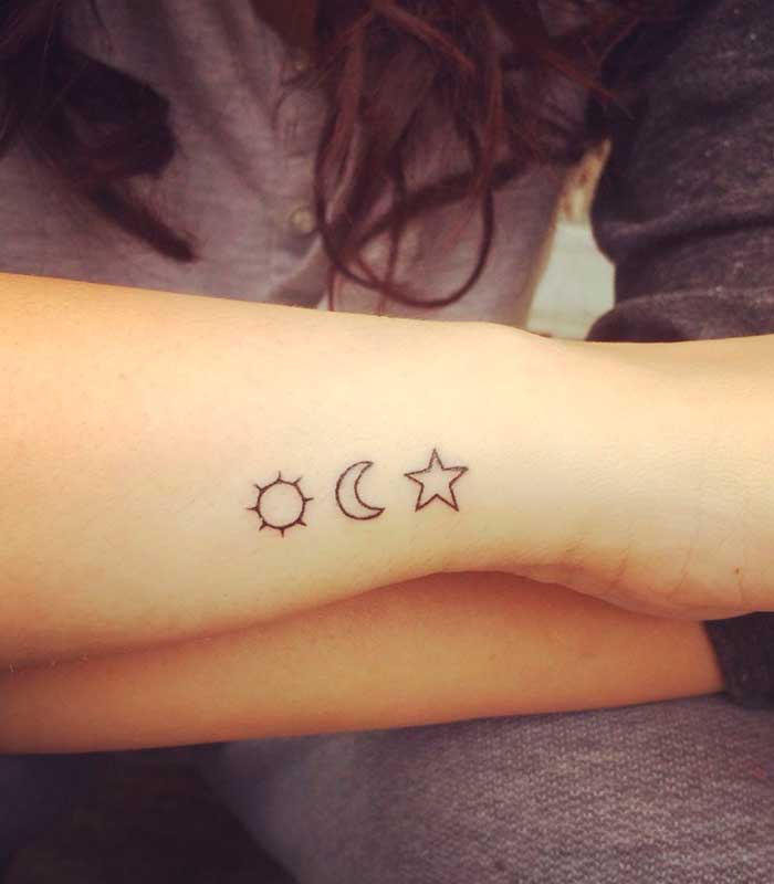 tatuajes de sol luna y estrellas