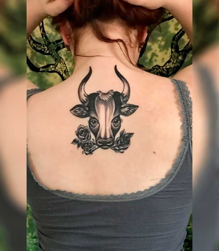 tatuajes de toros para chicas