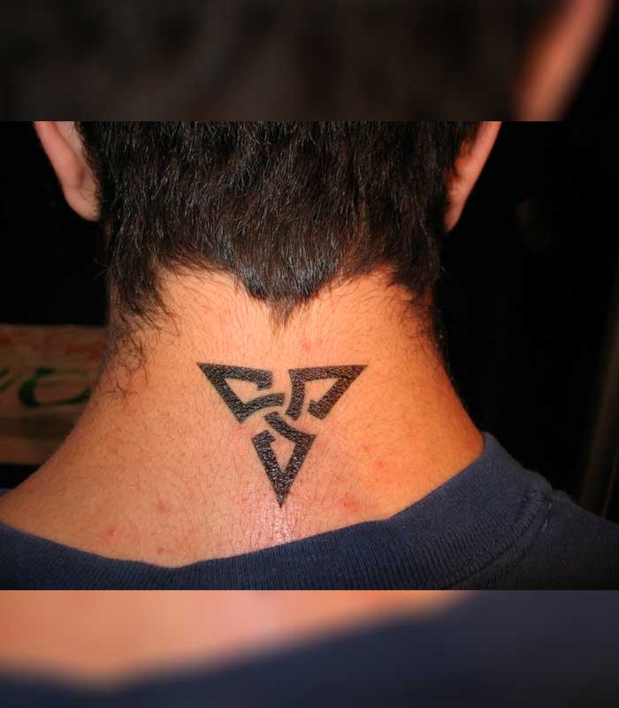 tatuajes de triangulos tribales
