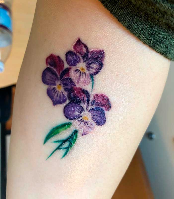 tatuajes de violetas 13