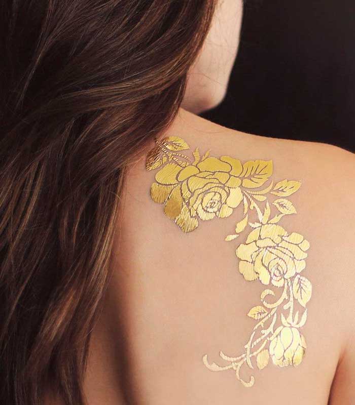 tatuajes dorados para chicas