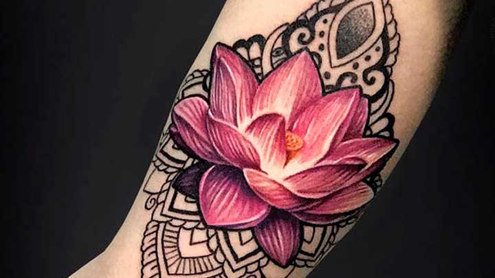 tatuajes flor de loto significado y diseno