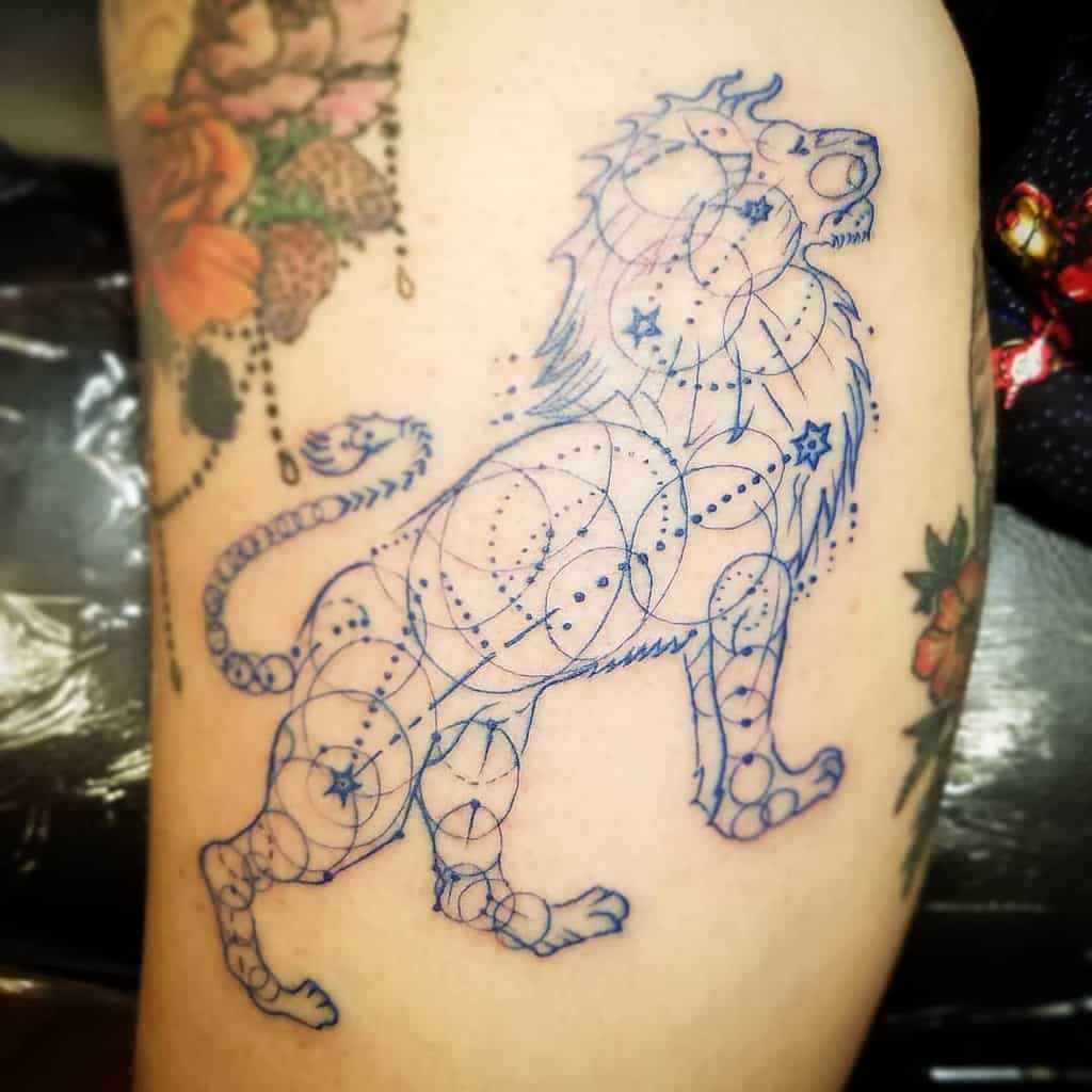 tatuajes geometricos de leo