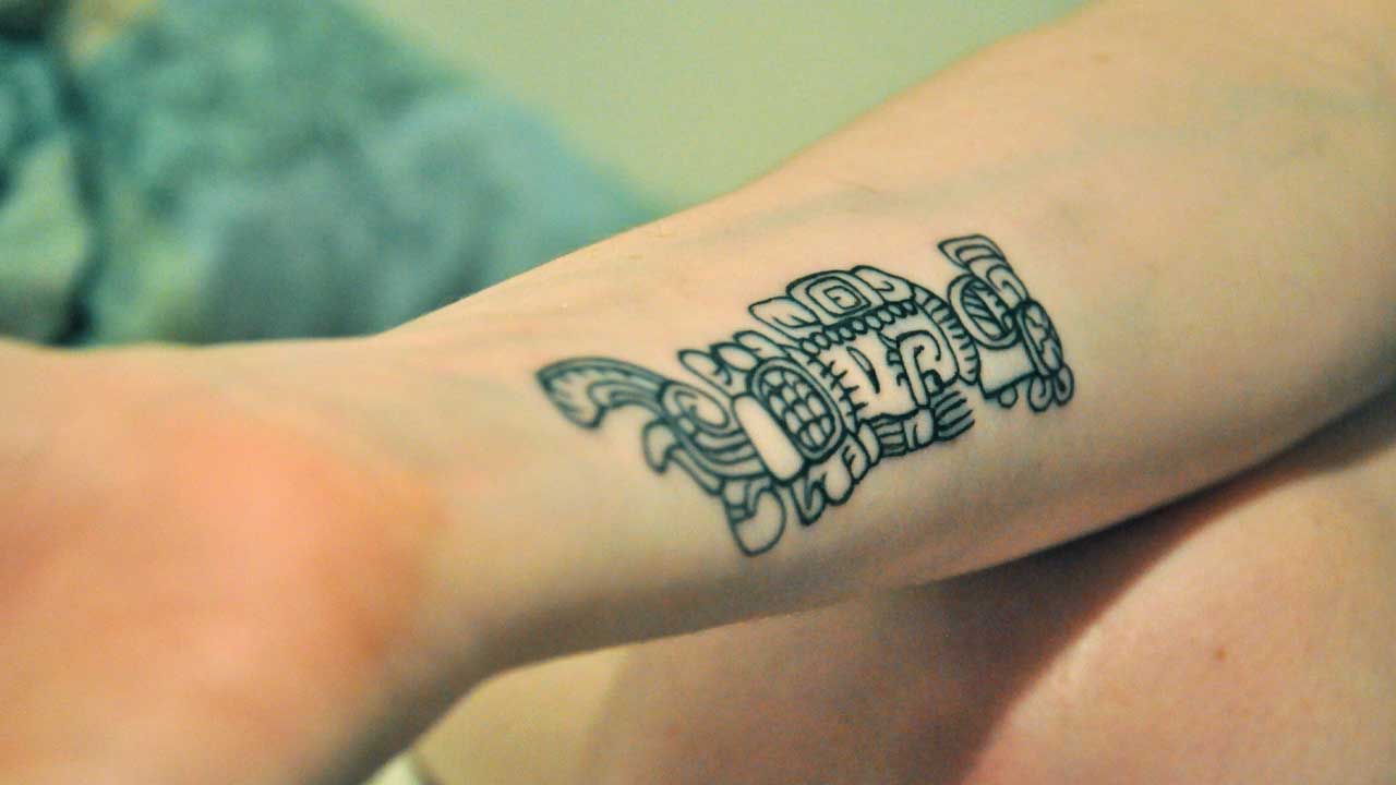 tatuajes mayas para mujeres