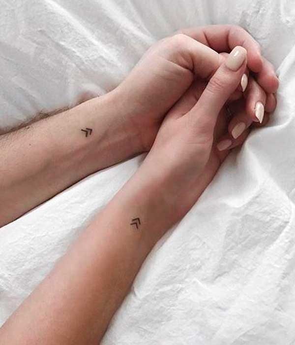 tatuajes minimalistas para parejas iguales significadodetatuajes.org