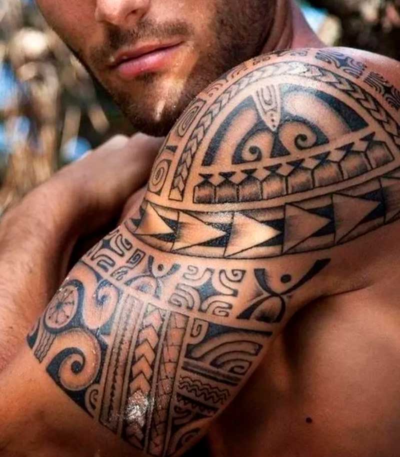 tatuajes polinesios para hombres 8