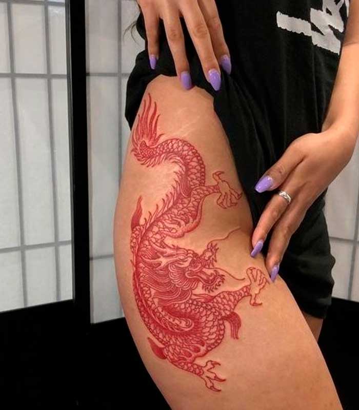 tatuajes rojos para damas