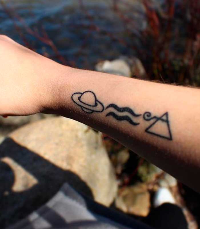 tatuajes signo acuario