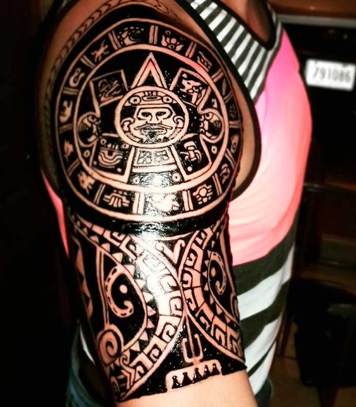 tatuajes tribales aztecas