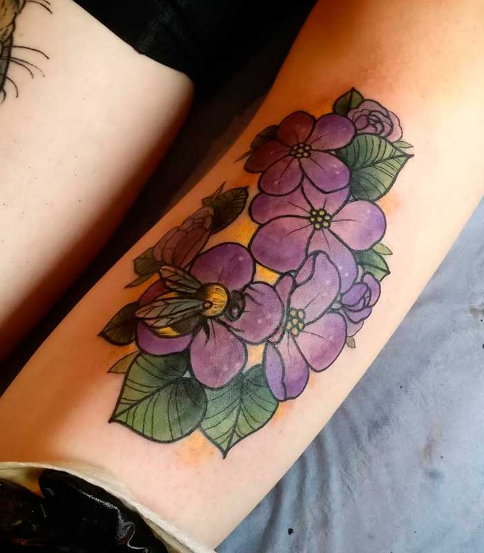 tatuajes violetas 18