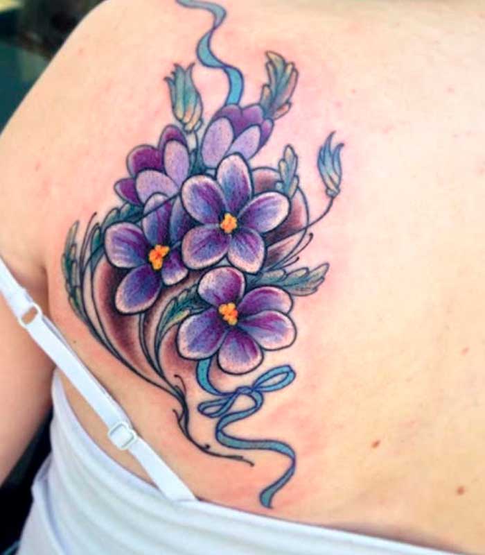 tatuajes violetas 25