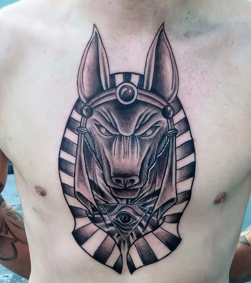 tatuajes de anubis en el pecho 4