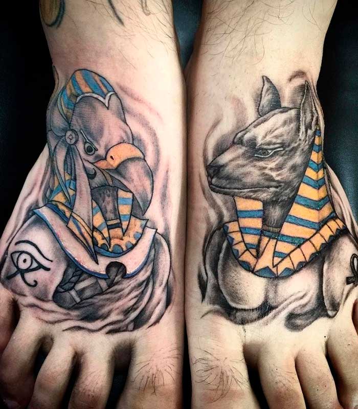 tatuajes de anubis y horus 11
