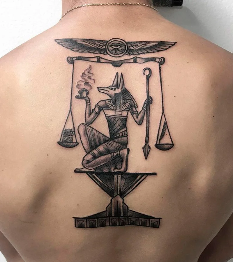 tatuajes de balanza de anubis 8