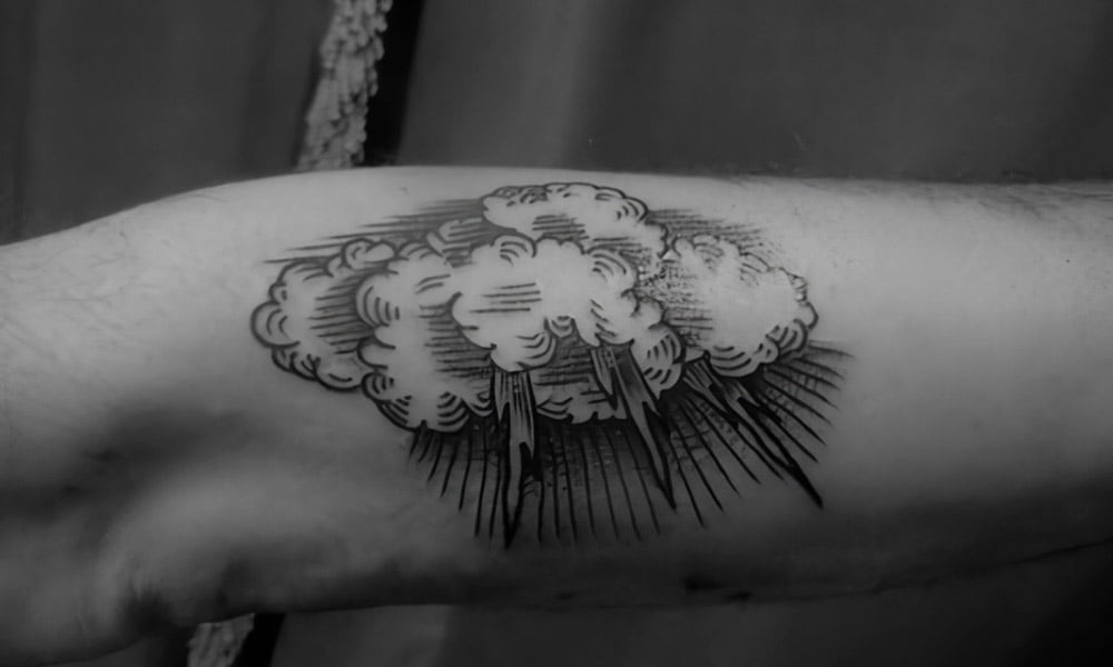 tatuajes de nubes y rayos 8
