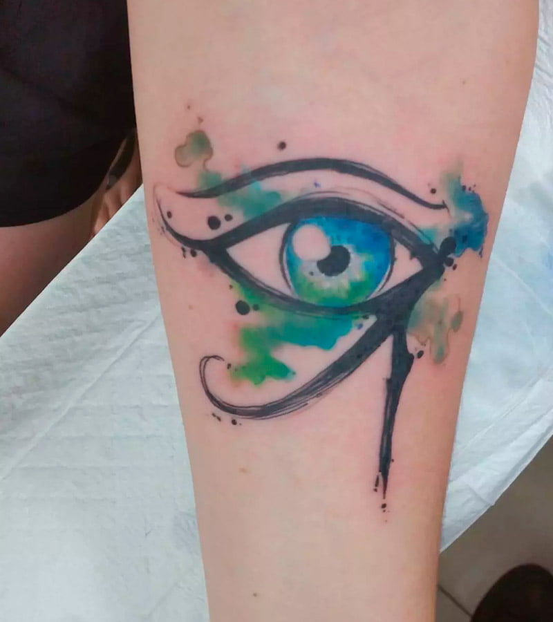 tatuajes de ojo de horus a color 11