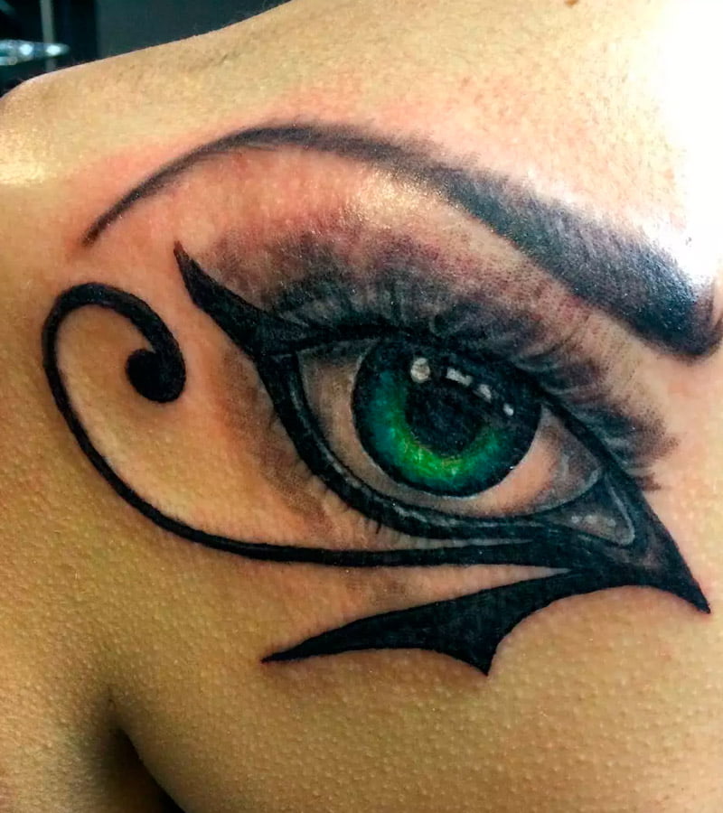 tatuajes de ojo de horus a color 7