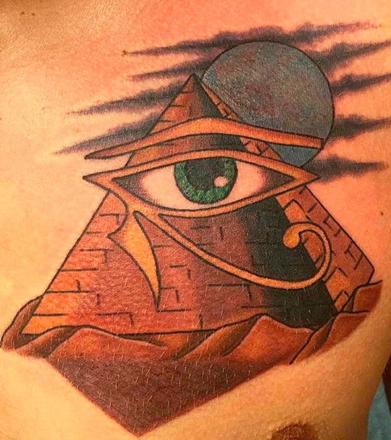 tatuajes de ojo de horus y piramides 2