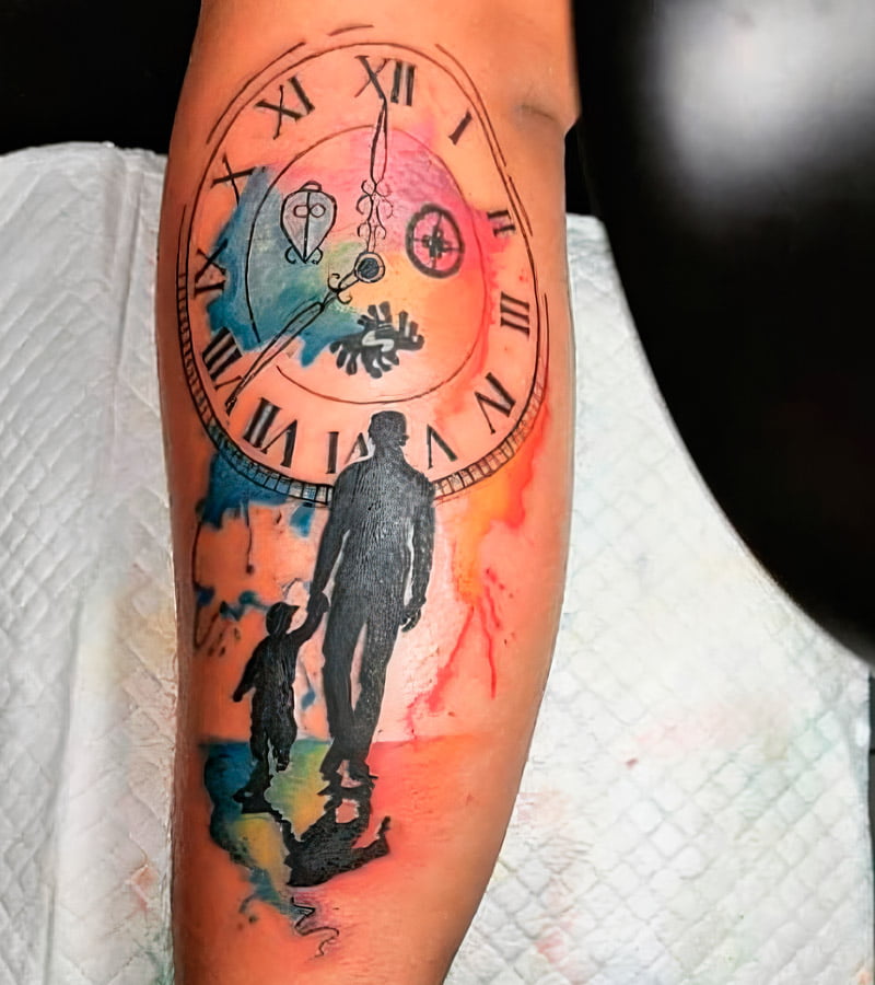 tatuajes de padre e hijo con reloj 8