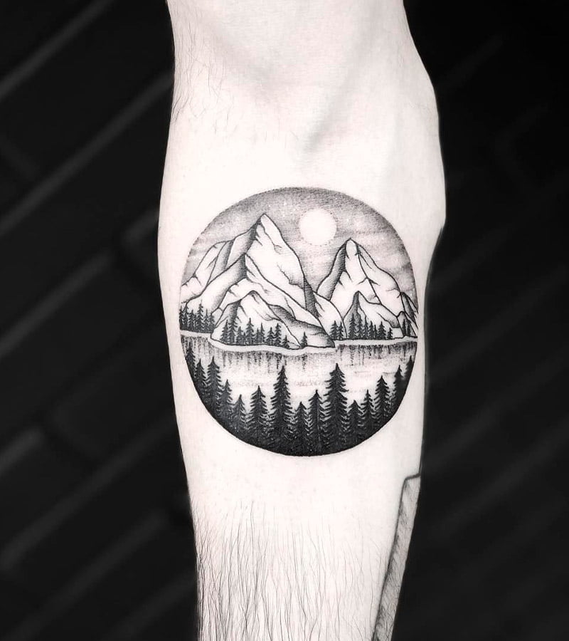 tatuajes de paisajes con montanas 8