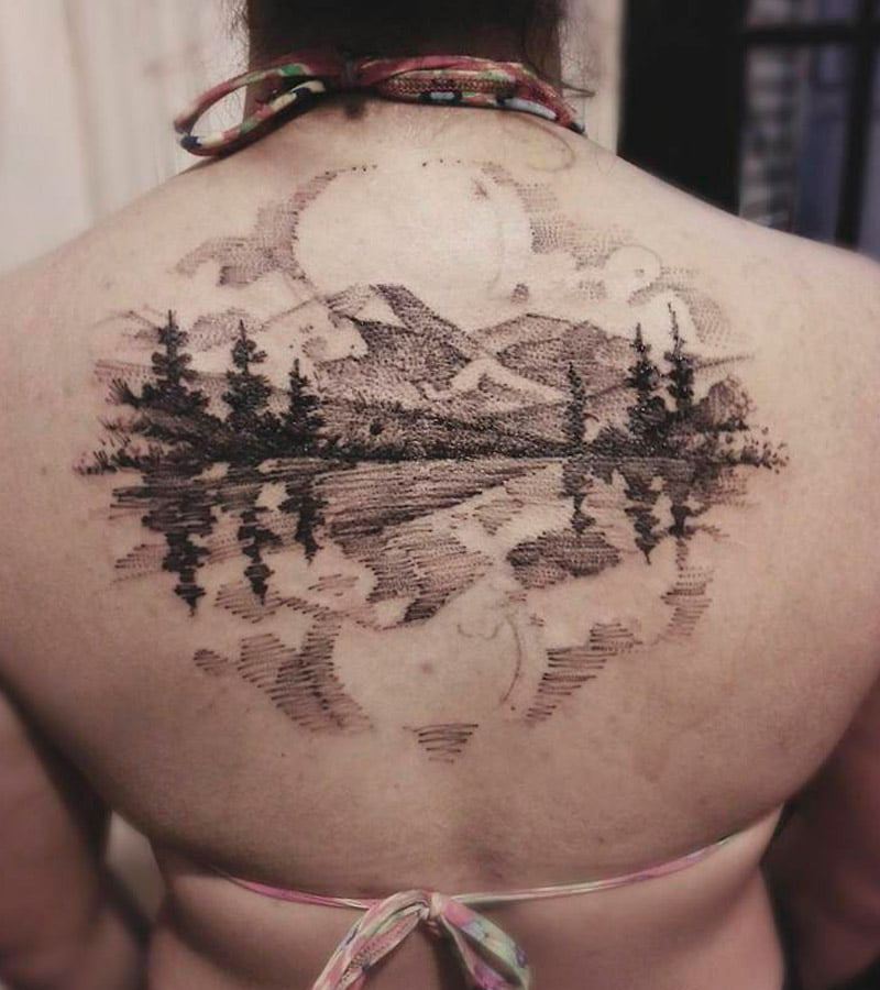 tatuajes de paisajes en la espalda 4