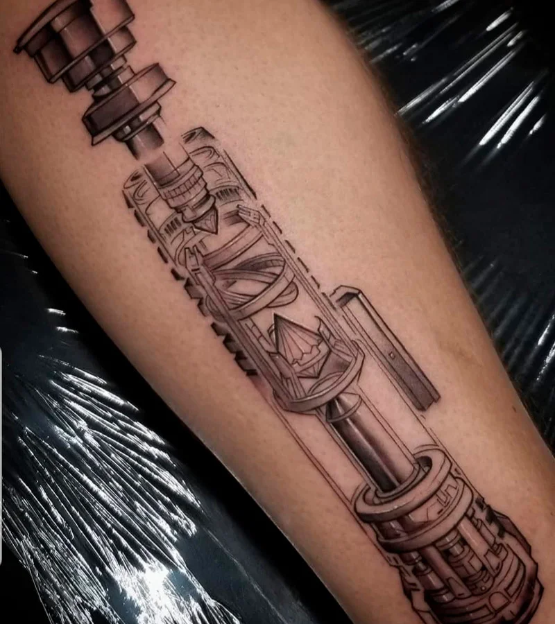 +150 Tatuajes de Star Wars: Significado y mejores diseños e imágenes 57 tatuajes de star wars de sable de luz 1