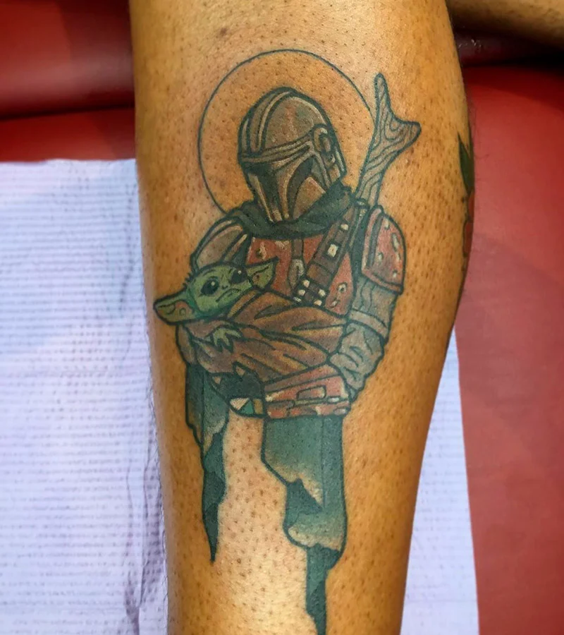 +150 Tatuajes de Star Wars: Significado y mejores diseños e imágenes 118 tatuajes de the mandalorian de star wars 7