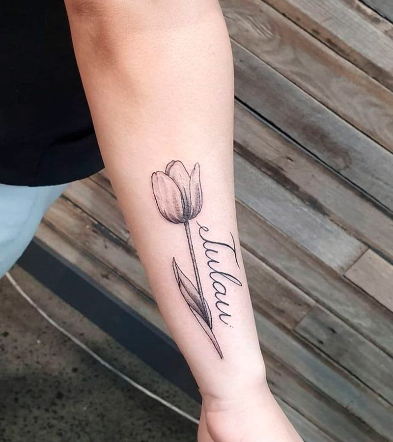tatuajes de tulipanes con nombres 4