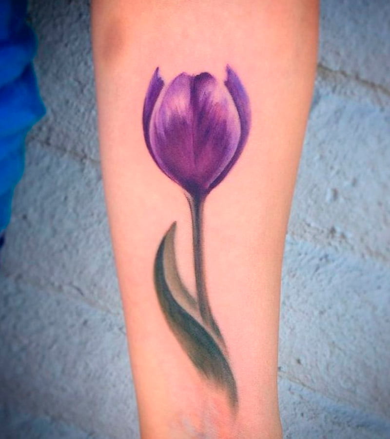 tatuajes de tulipanes morados 3