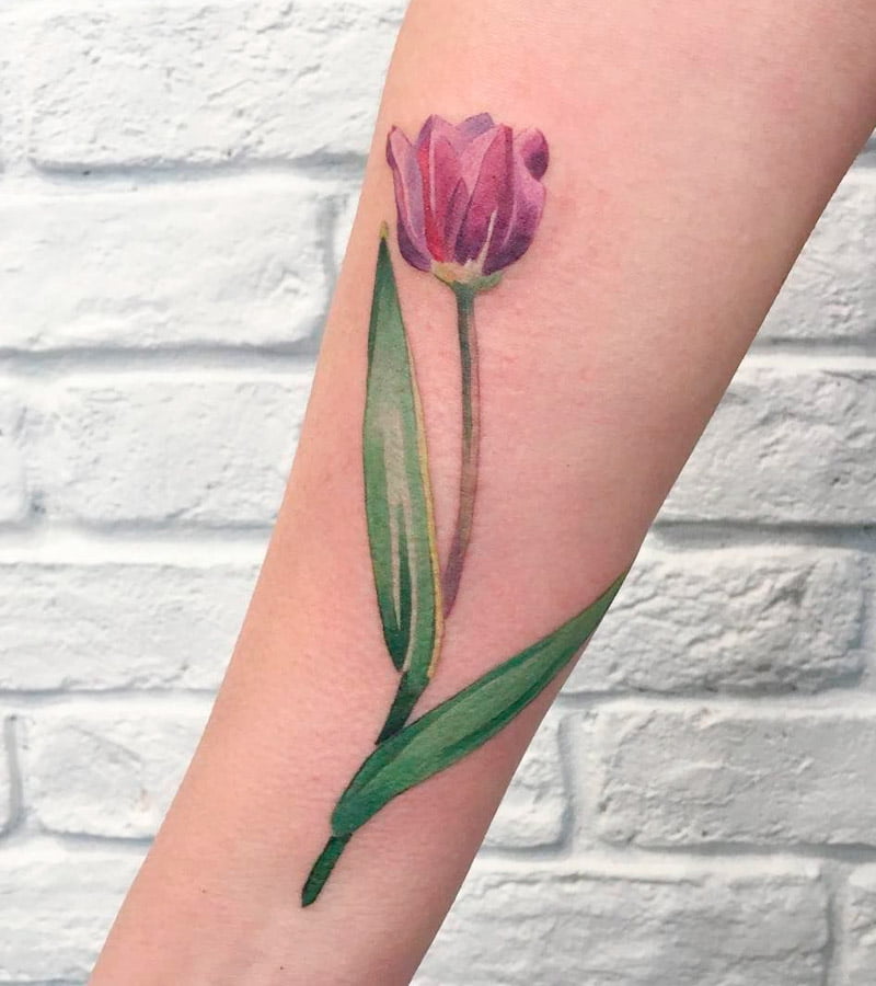 tatuajes de tulipanes morados 5